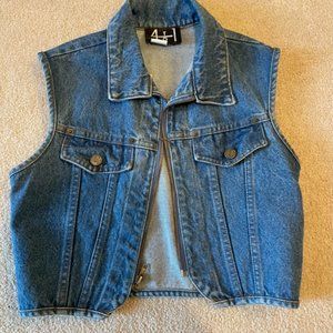 Jean Vest
